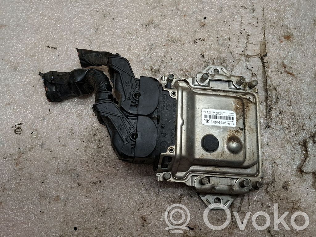 Suzuki SX4 Engine control unit/module 
