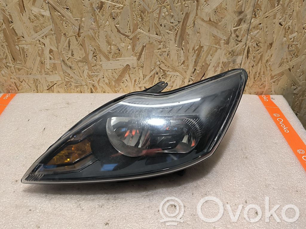 Ford Focus Headlight/headlamp 