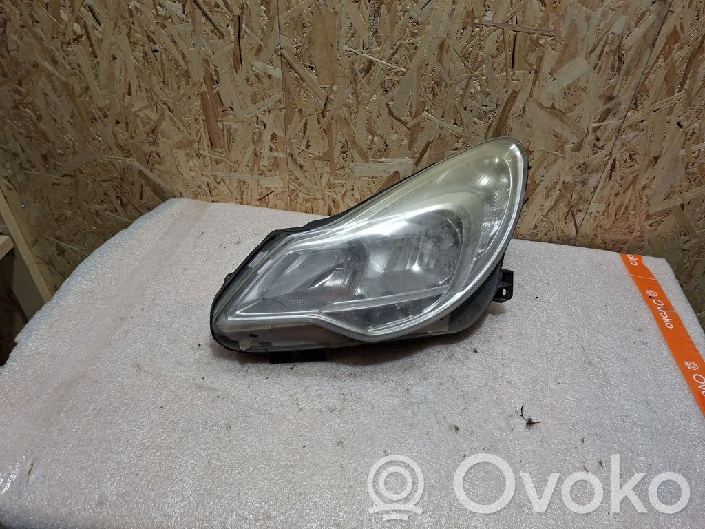 Opel Corsa D Phare frontale 