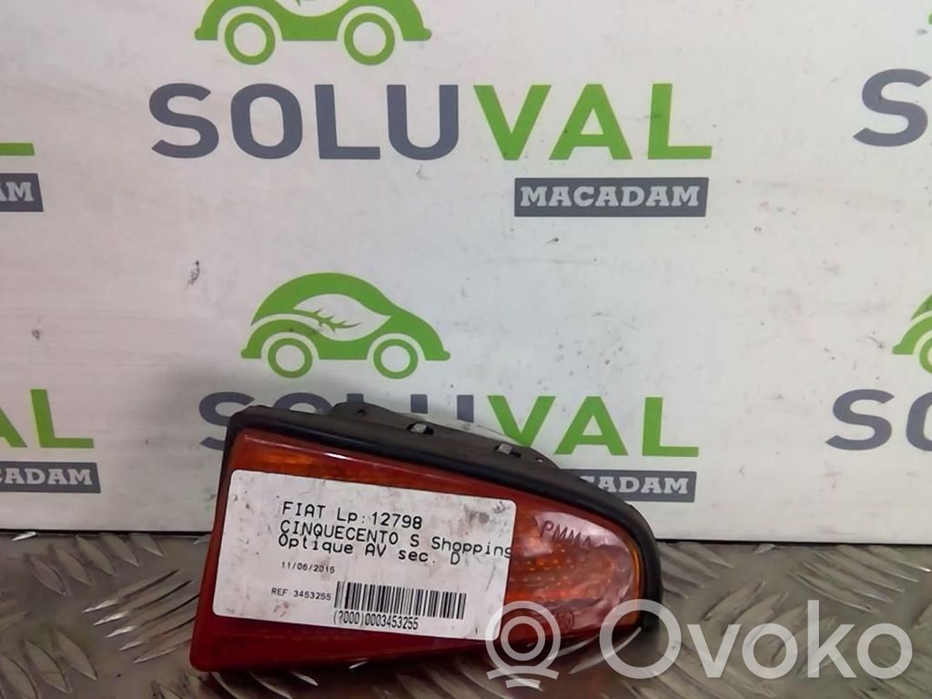 Fiat 500 Cinquecento Indicatore di direzione del parafango anteriore 