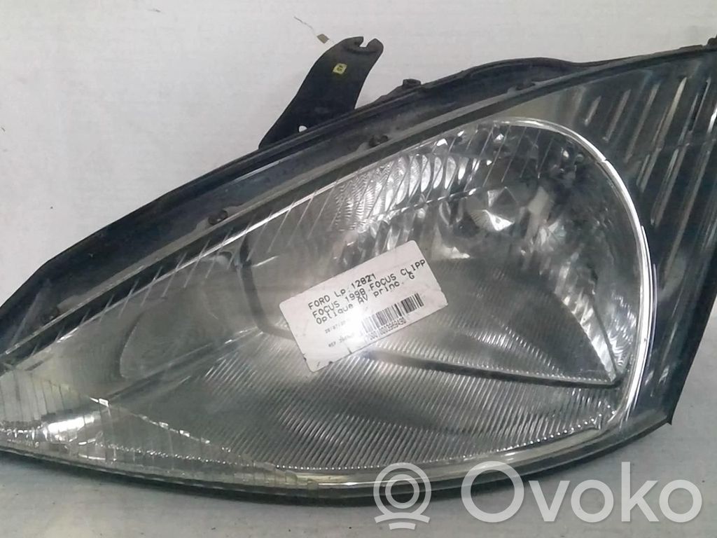 Ford Focus Headlight/headlamp 