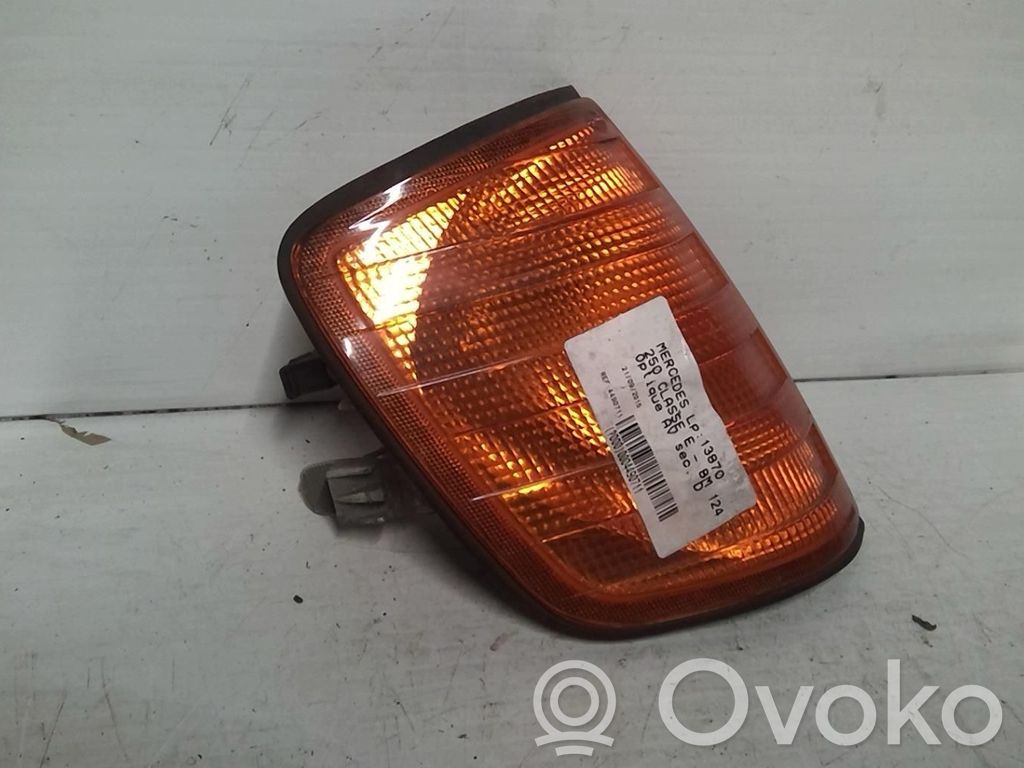 Mercedes-Benz E W124 Seitenblinker 