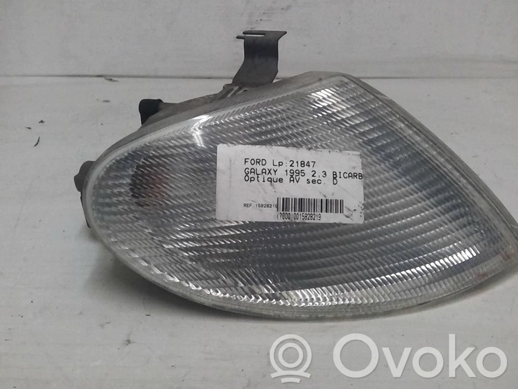 Ford Galaxy Front fender indicator light 