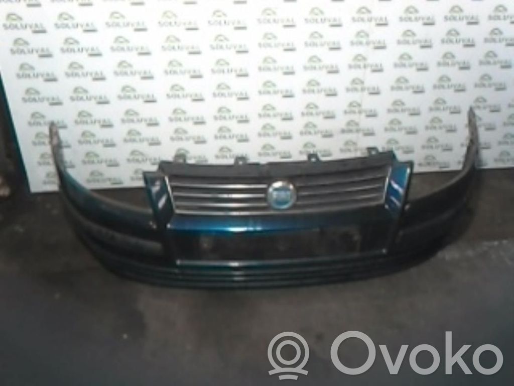 Fiat Stilo Parachoques delantero 