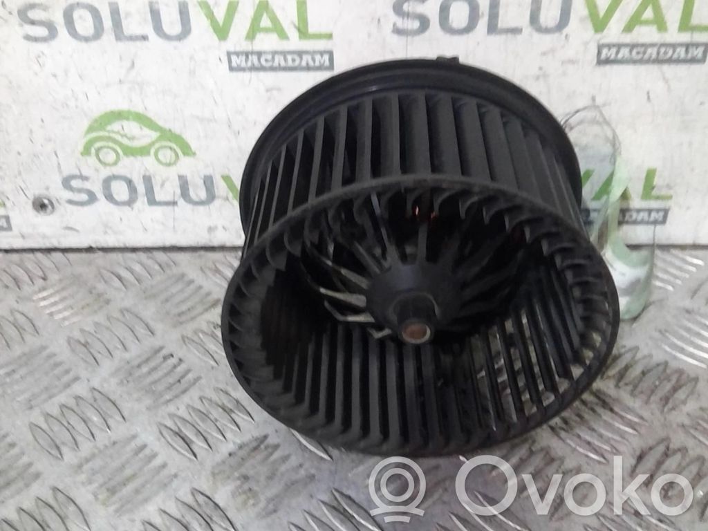Ford Focus Ventilator aerotermă 