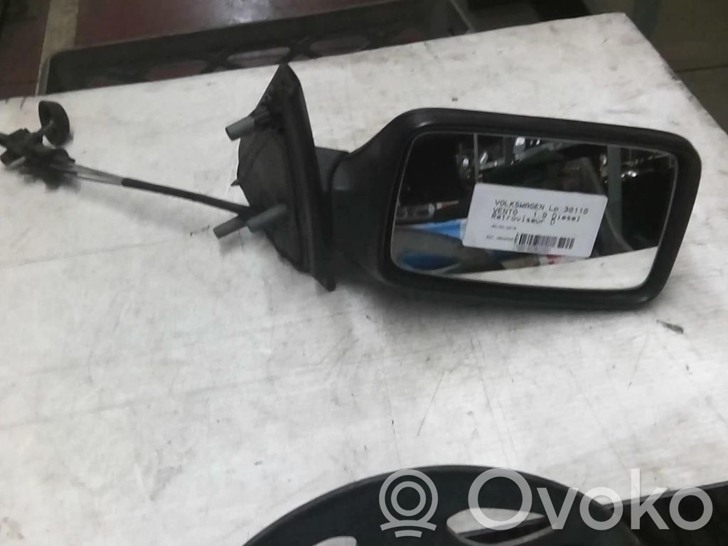 Volkswagen Vento Specchietto retrovisore elettrico portiera anteriore