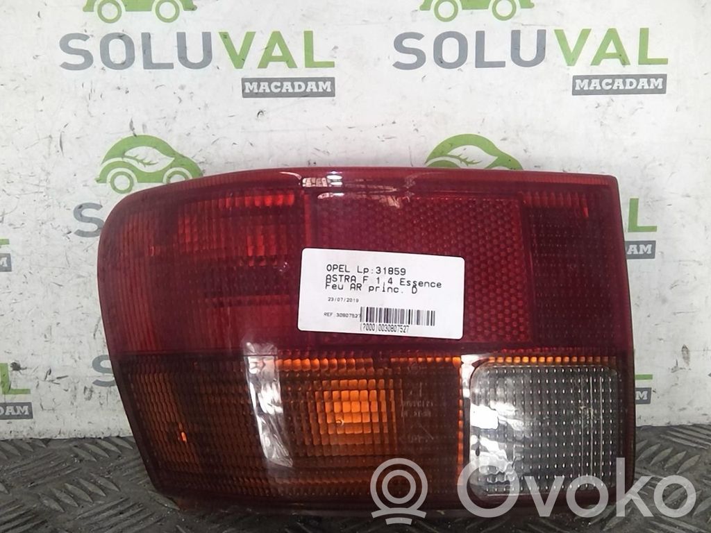 Opel Astra F Lampă spate în caroserie 