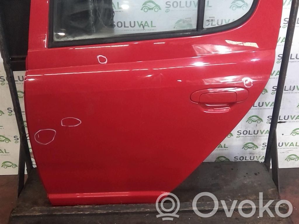 Toyota Yaris Puerta trasera 