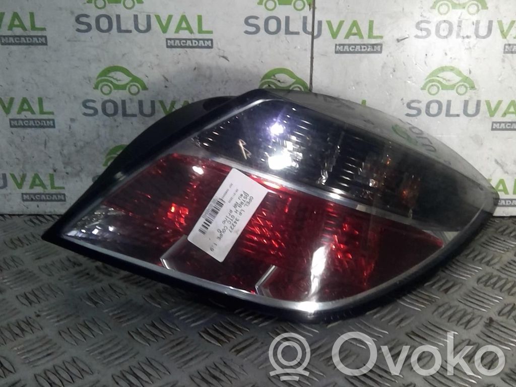 Lampa tylna   93190791