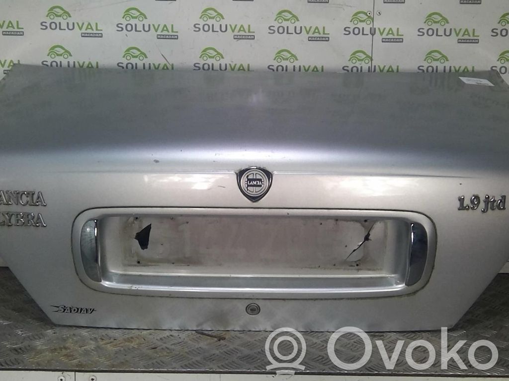 Lancia Lybra Takaluukun/tavaratilan kansi 