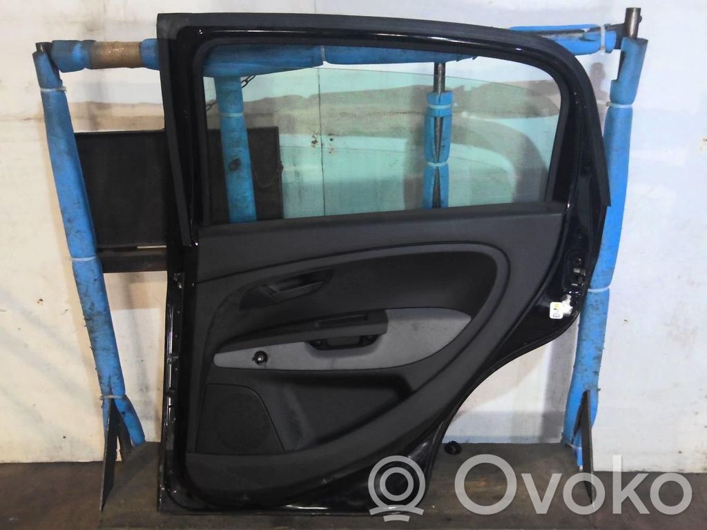 Fiat Grande Punto Drzwi tylne 