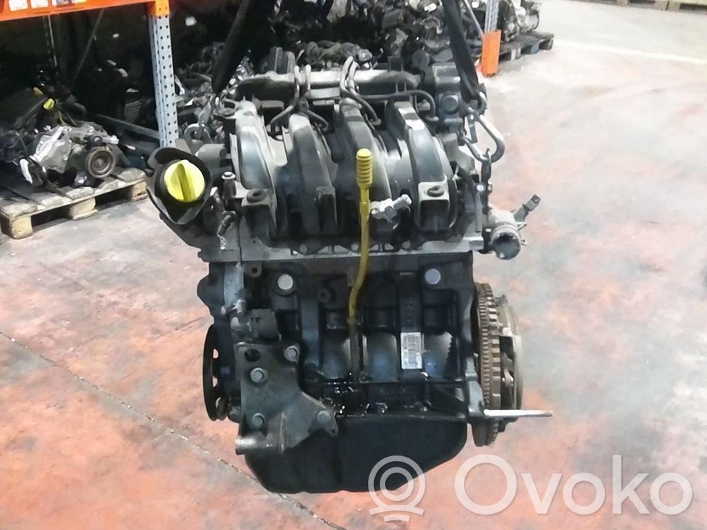 Engine   8201156008