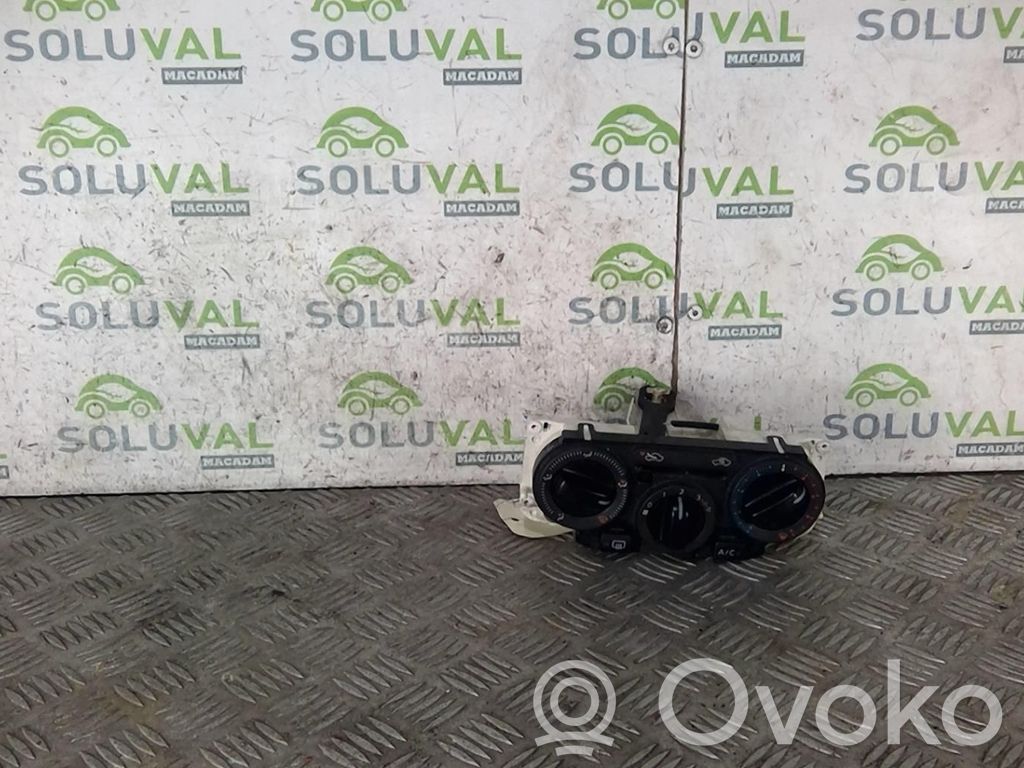 Nissan Note (E11) Climate control unit 