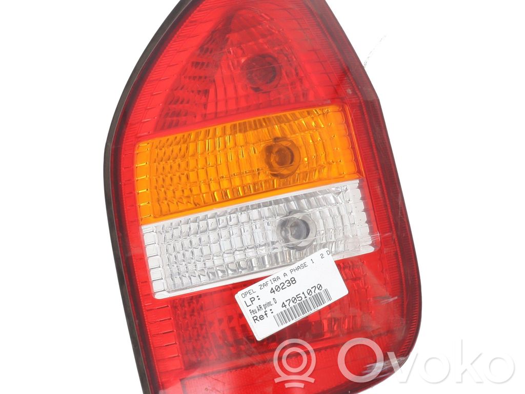 Luci posteriori   9117446