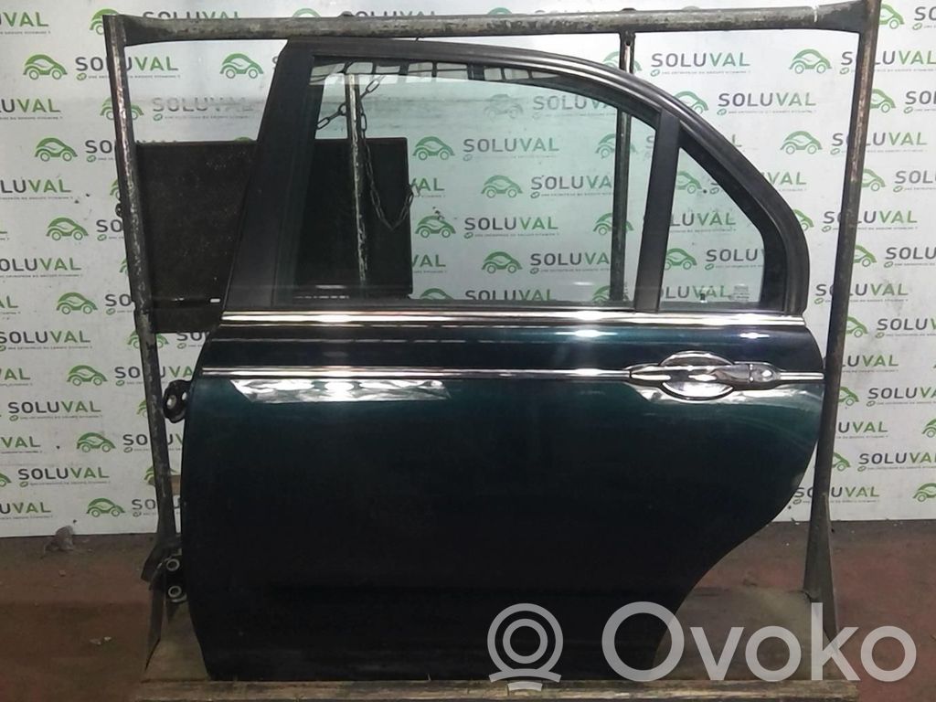 Alfa Romeo 75 Aizmugurējās durvis 