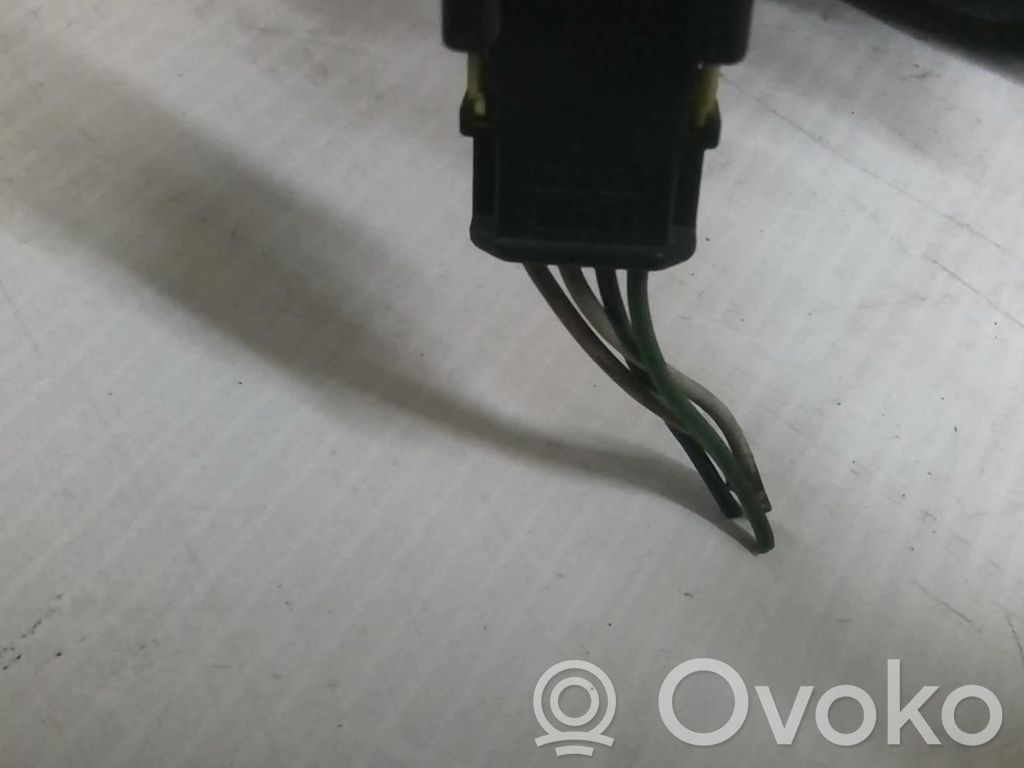 Peugeot 206+ Specchietto retrovisore elettrico portiera anteriore 
