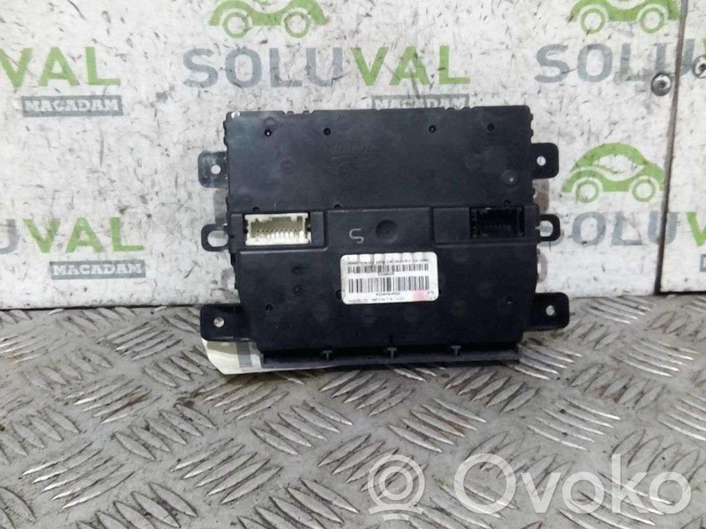 Panel klimatyzacji   64113455300