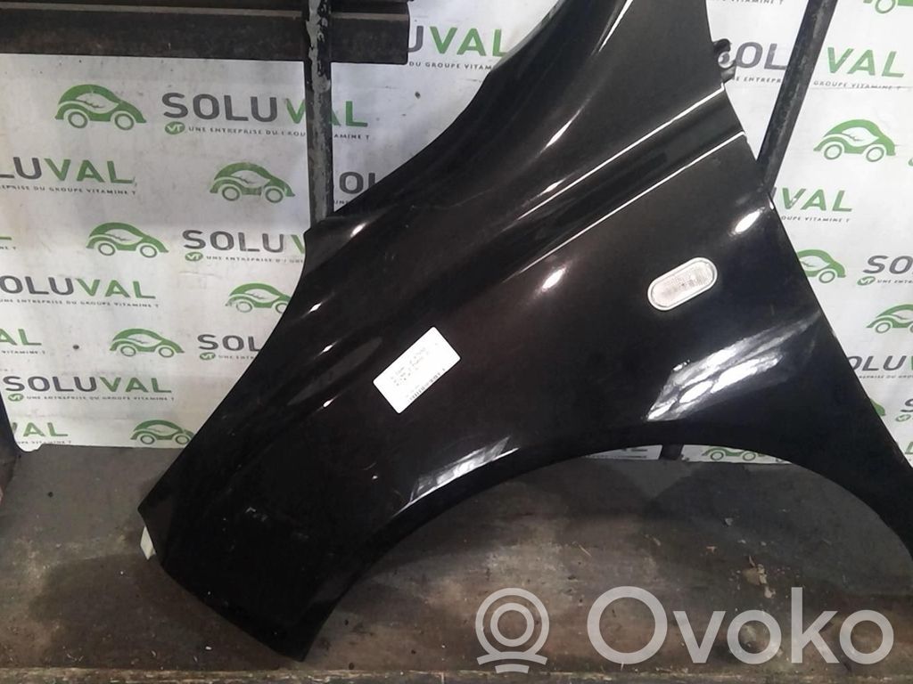 Aile   63101AX630