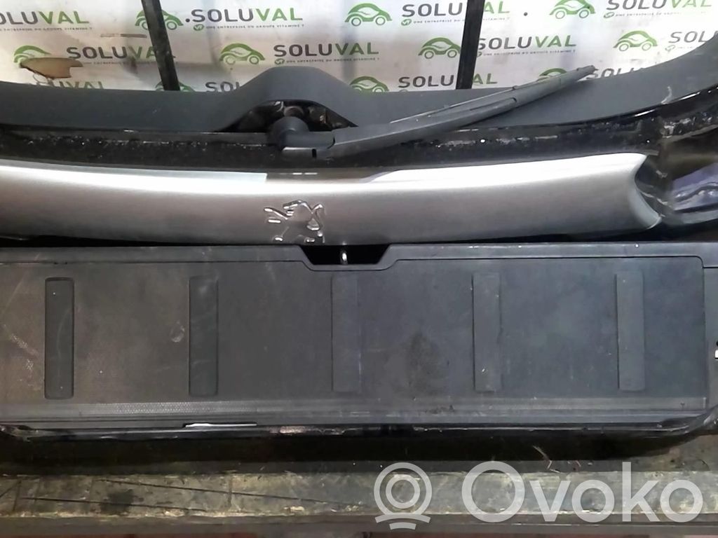 Peugeot 4007 Puerta del maletero/compartimento de carga 