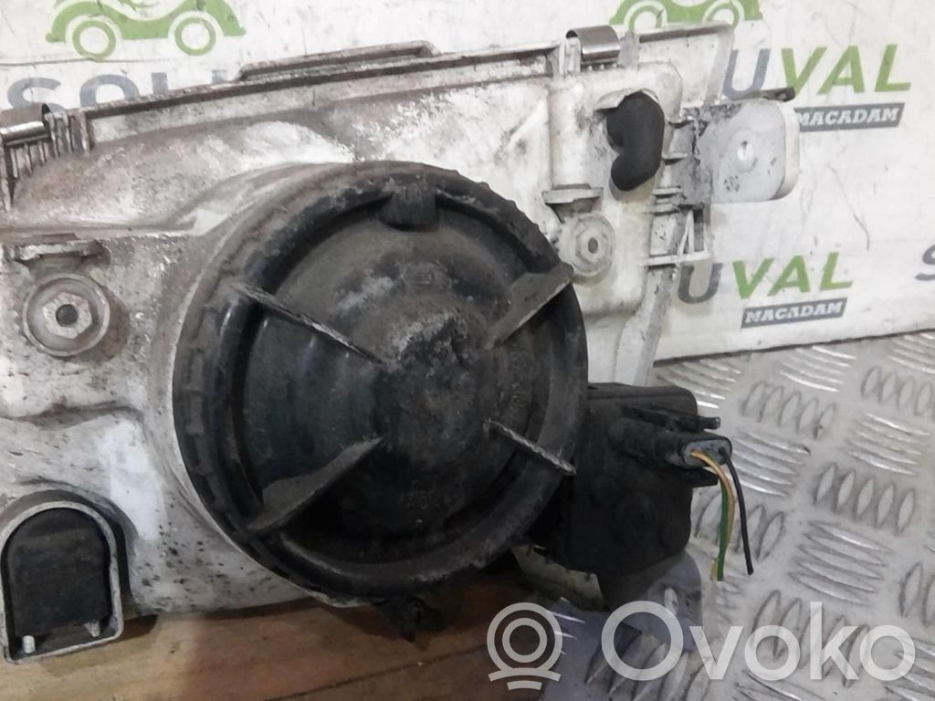 Mitsubishi Space Star Headlight/headlamp 