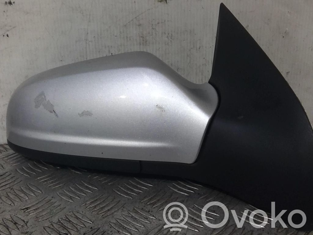 Opel Astra H Elektryczne lusterko boczne drzwi przednich 