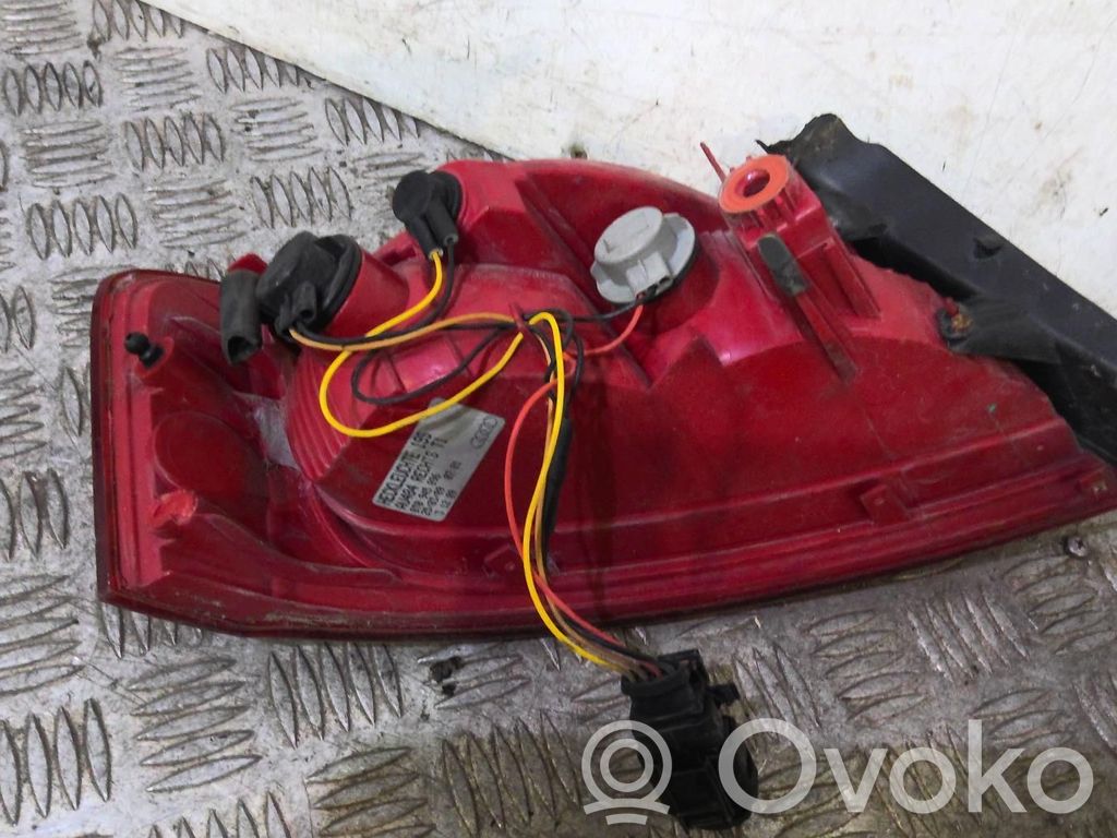 Audi A5 8T 8F Lampă spate în caroserie 