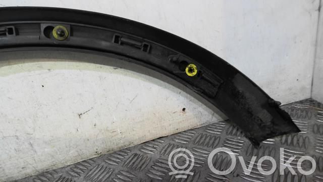 Volvo C30 Listwa błotnika tylnego 