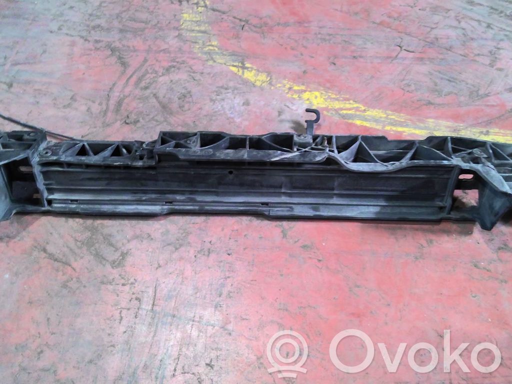 Peugeot 308 Staffa del pannello di supporto del radiatore parte superiore