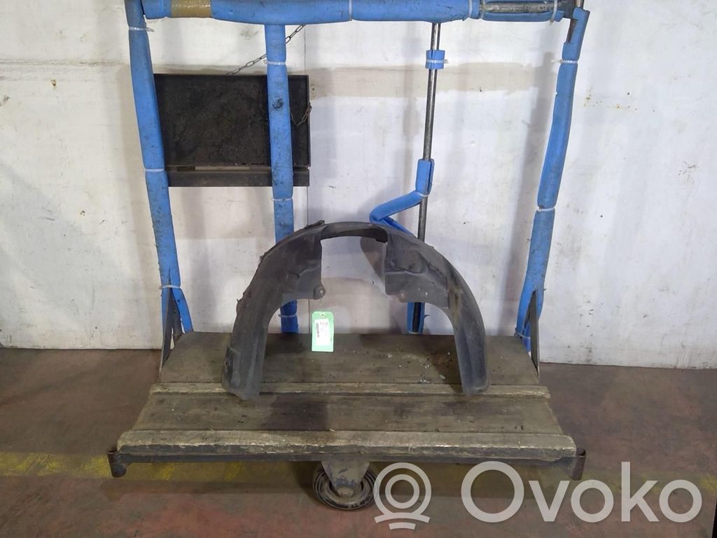 Ford Fiesta Rivestimento paraspruzzi passaruota anteriore 