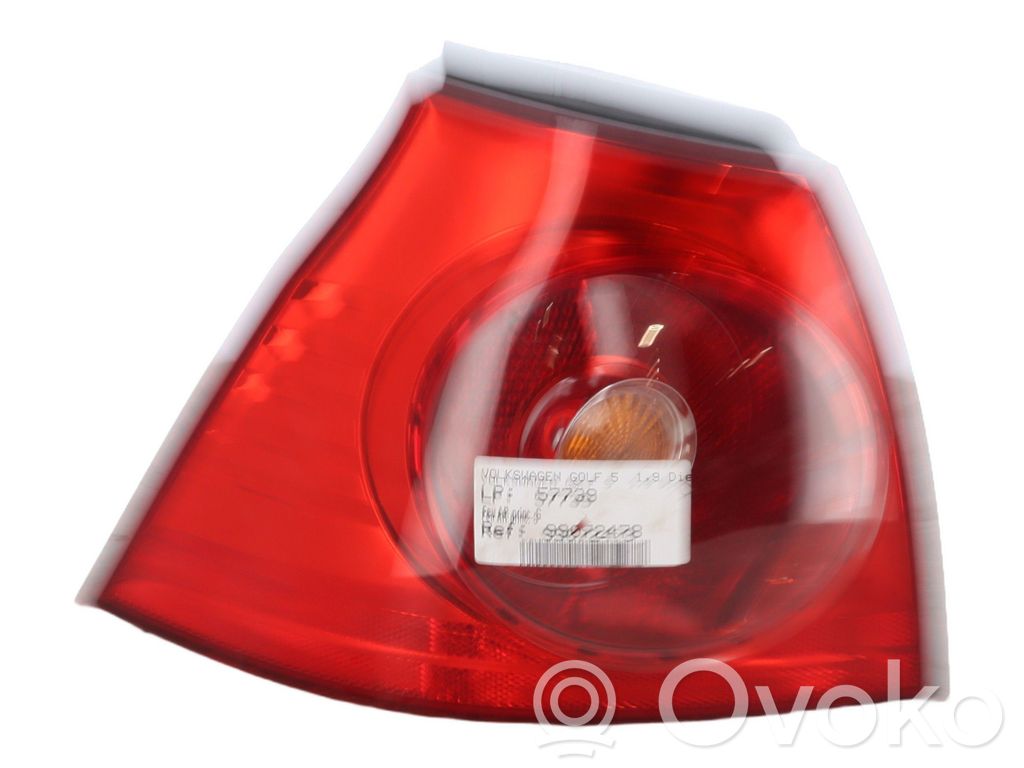 Volkswagen Golf V Lampă spate în caroserie 