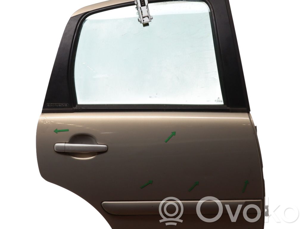 Puerta trasera   9008Q5