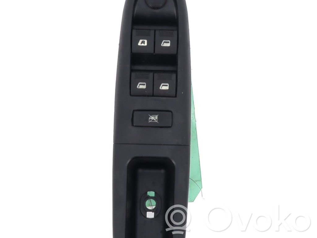 Electric window control switch   6554CF