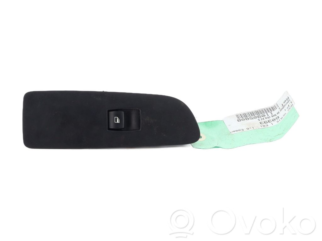 BMW 1 E81 E87 Electric window control switch 