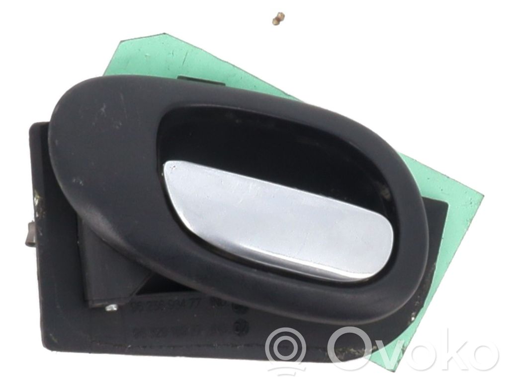 Peugeot 206 Manecilla interna puerta delantera 