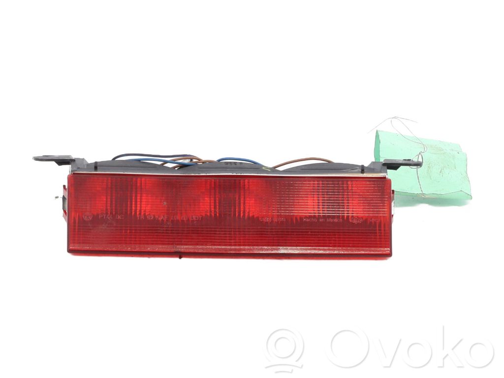 Chrysler PT Cruiser Third/center stoplight 