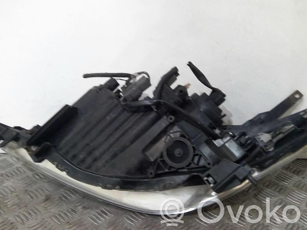 Mazda 5 Headlight/headlamp 