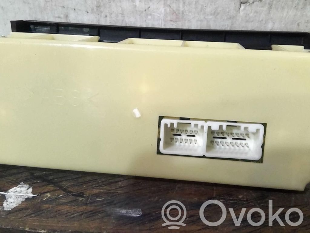 Climate control unit   CB8261190A