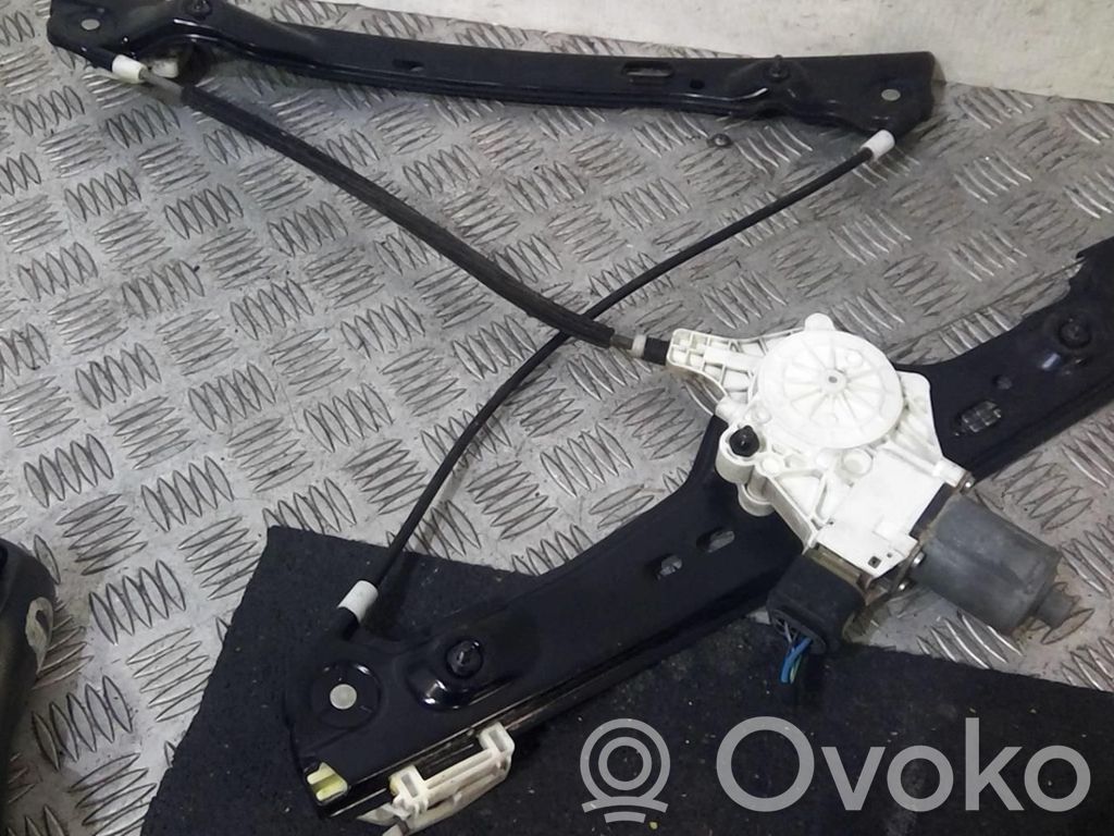BMW 3 E90 E91 Alzacristalli della portiera anteriore con motorino 