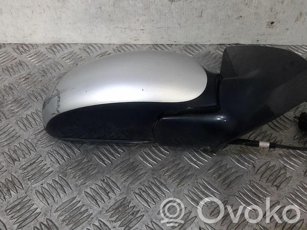 Ford Focus Elektryczne lusterko boczne drzwi przednich 