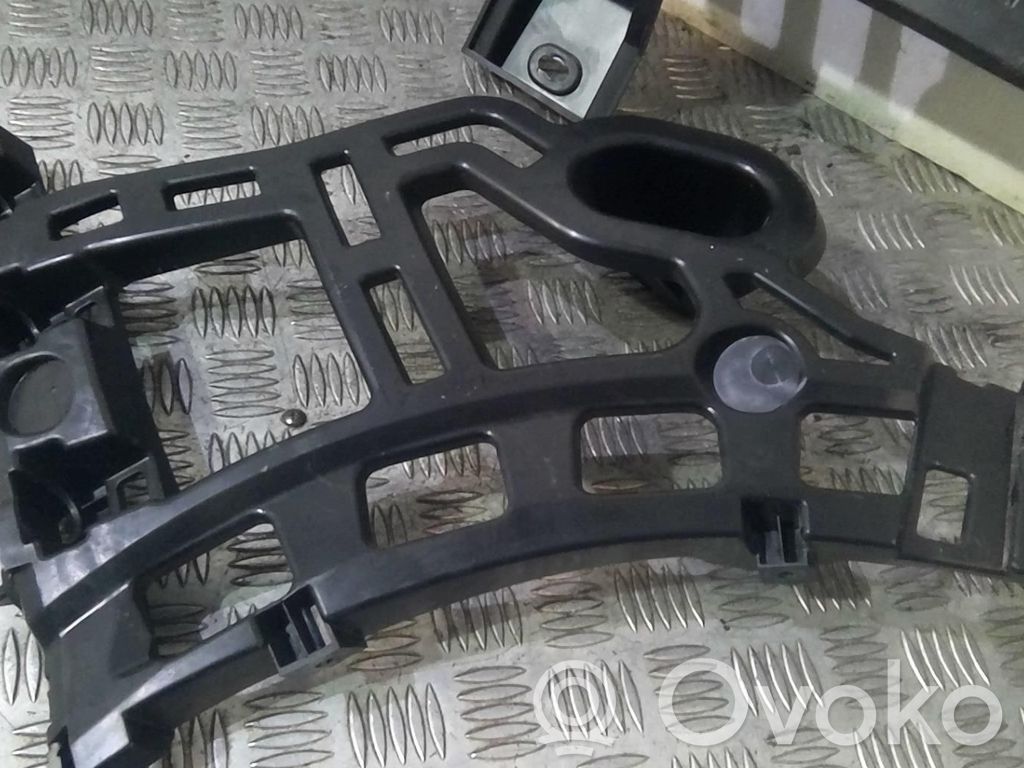 Peugeot 308 Traversa di supporto paraurti posteriore 