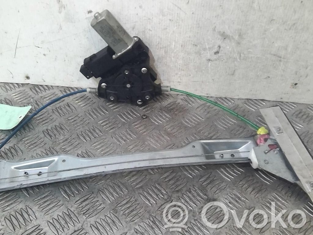 Opel Corsa D Macara ușă față cu motor 