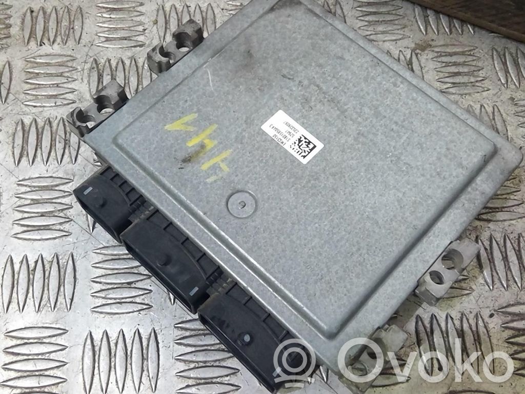 Dacia Dokker Juego de cerradura y set ECU del motor 