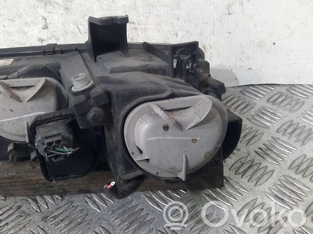 Mazda 323 Far 