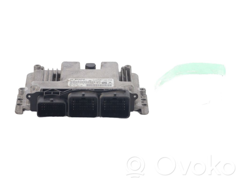 Peugeot 207 Calculateur moteur ECU 