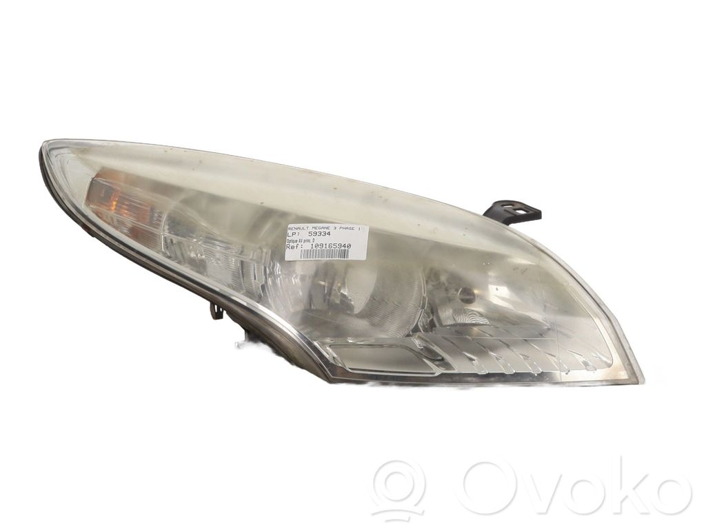 Renault Megane III Lampa przednia 