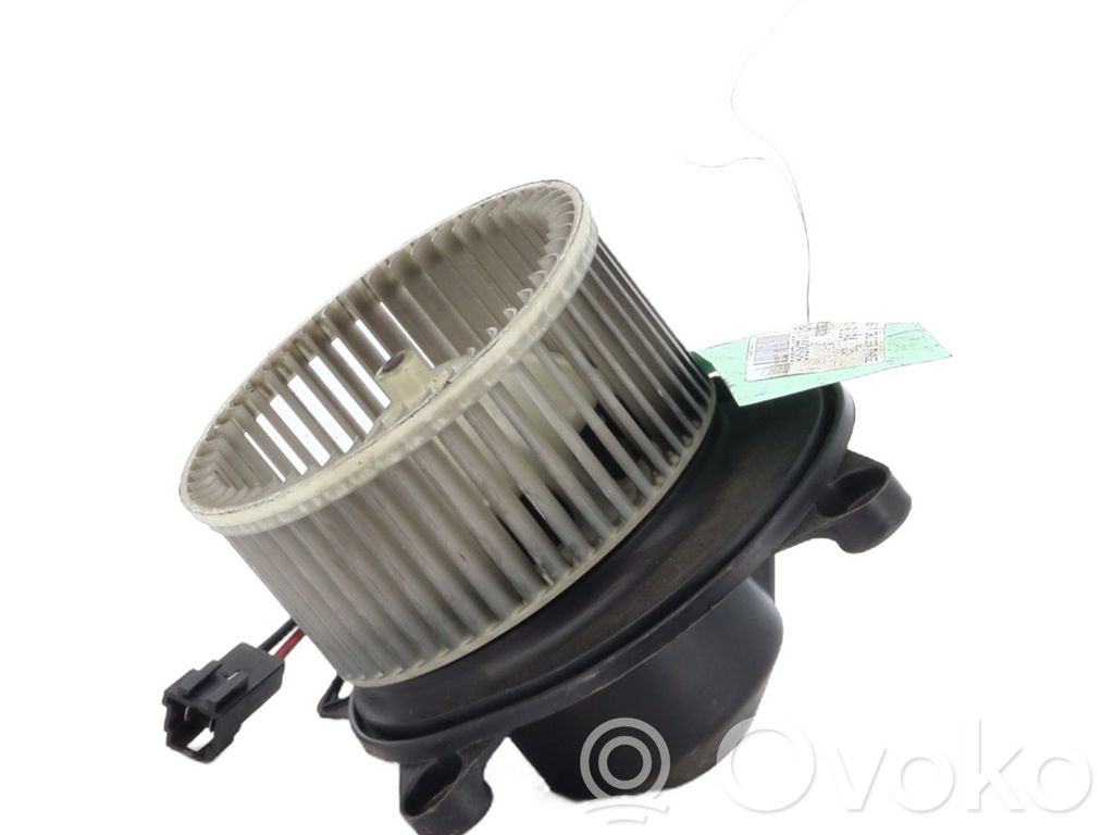 Chrysler PT Cruiser Mazā radiatora ventilators 