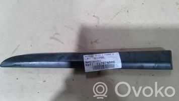 Renault Clio III Contur aripă spate 