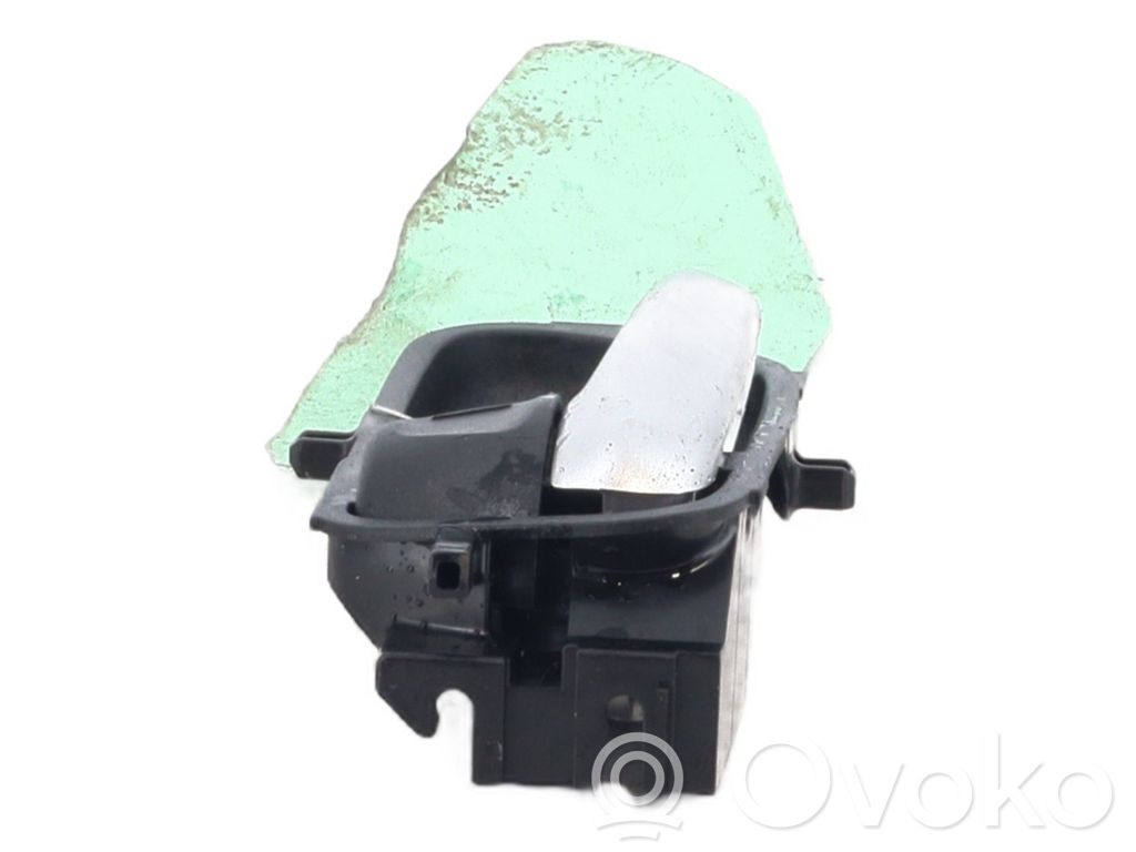 Toyota Aygo X Manecilla interna puerta delantera