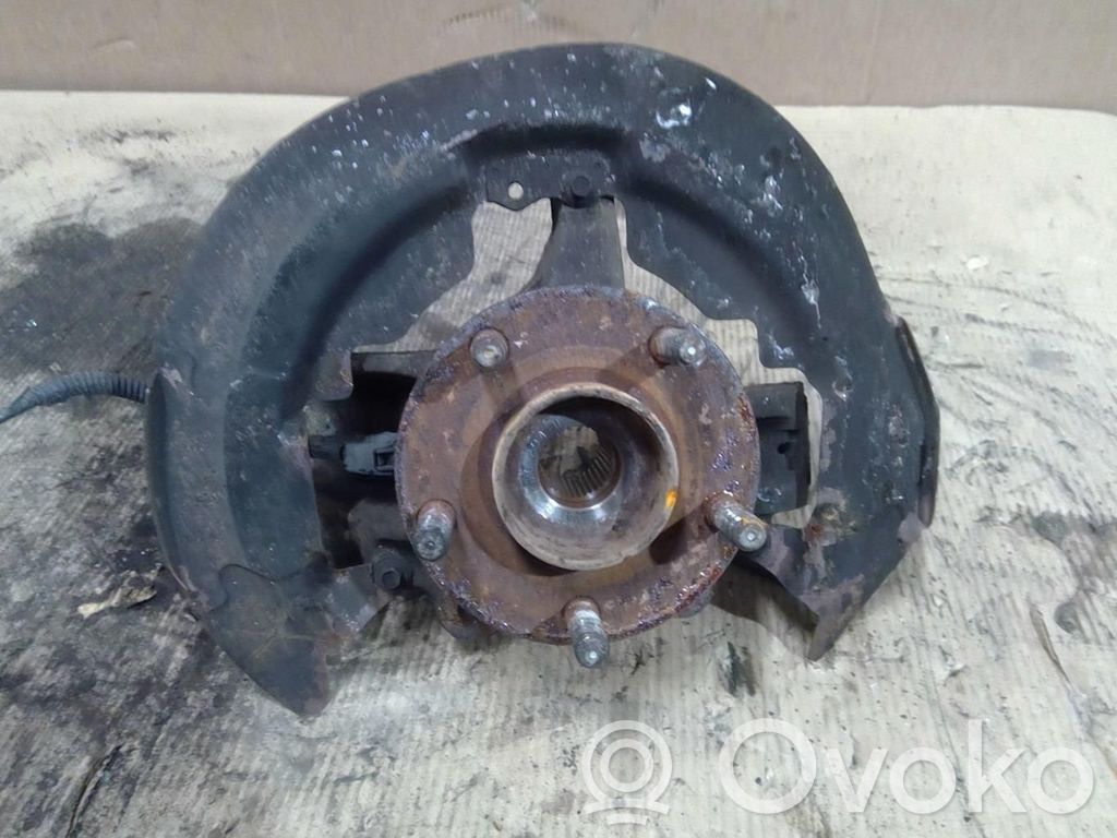 Volvo C30 Achsschenkel vorne 
