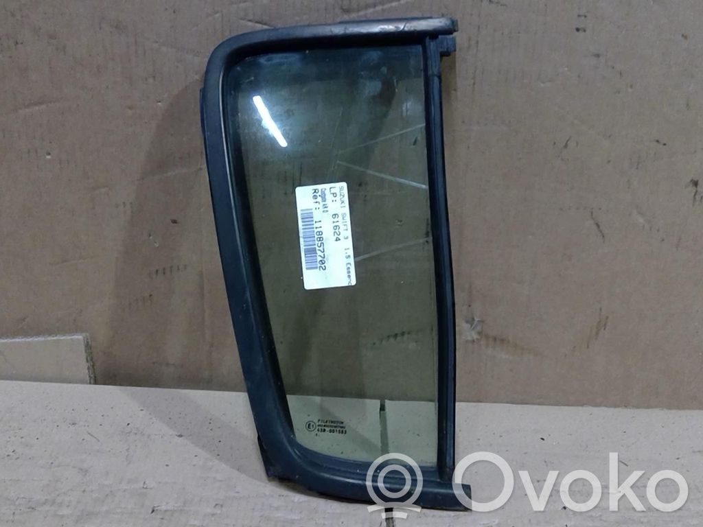 Suzuki SX4 Ventanilla de ventilación de la puerta trasera 